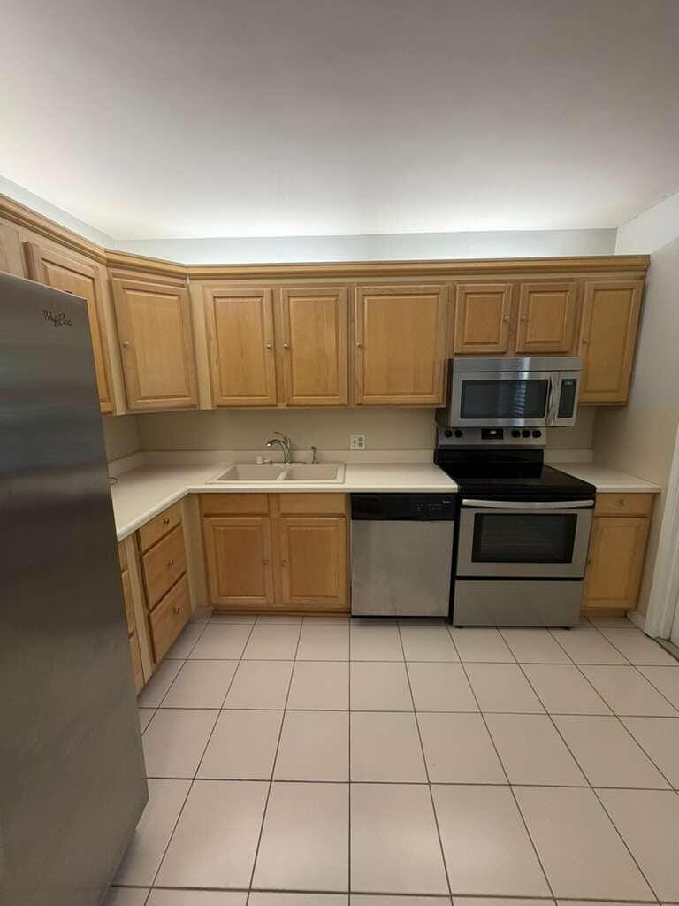 2601 S Course Drive 203, Pompano Beach, FL 33069 photo 12