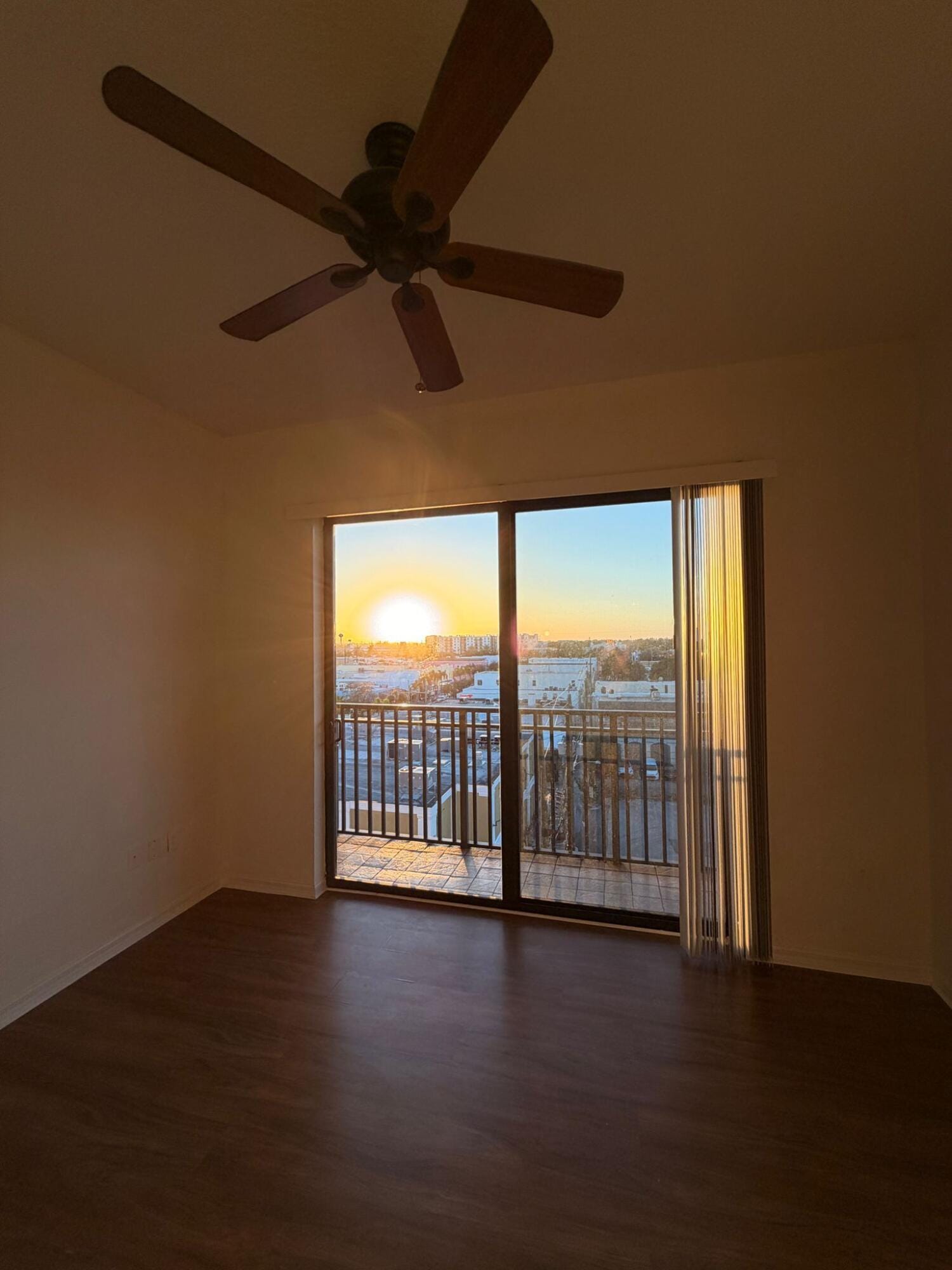 511 Lucerne Avenue 610, Lake Worth Beach, FL 33460 photo 17