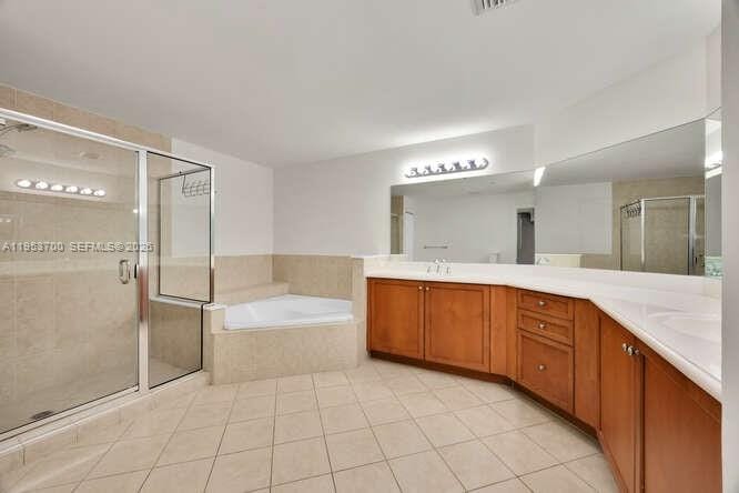 8395 SW 73rd Avenue 104, Miami, FL 33143 photo 14