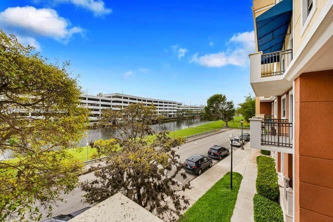 8395 SW 73rd Avenue 104, Miami, FL 33143 photo 20