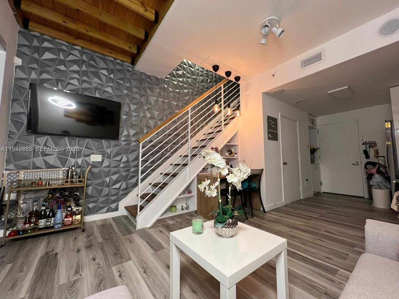 60 SW 13th Street 3013 — photo 4
