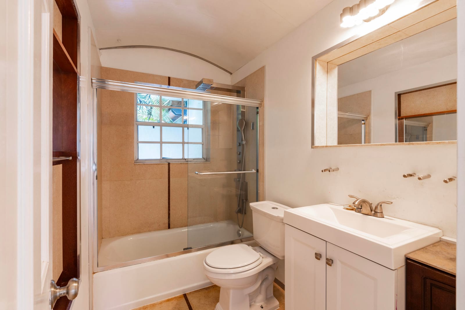 1139 NW 1st Avenue, Fort Lauderdale, FL 33311 photo 11