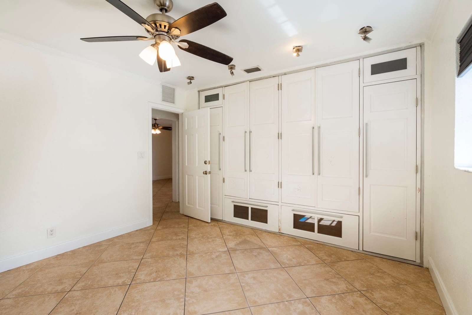 1139 NW 1st Avenue, Fort Lauderdale, FL 33311 photo 12