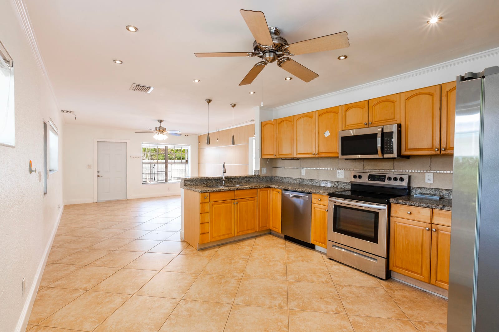 1139 NW 1st Avenue, Fort Lauderdale, FL 33311 photo 8