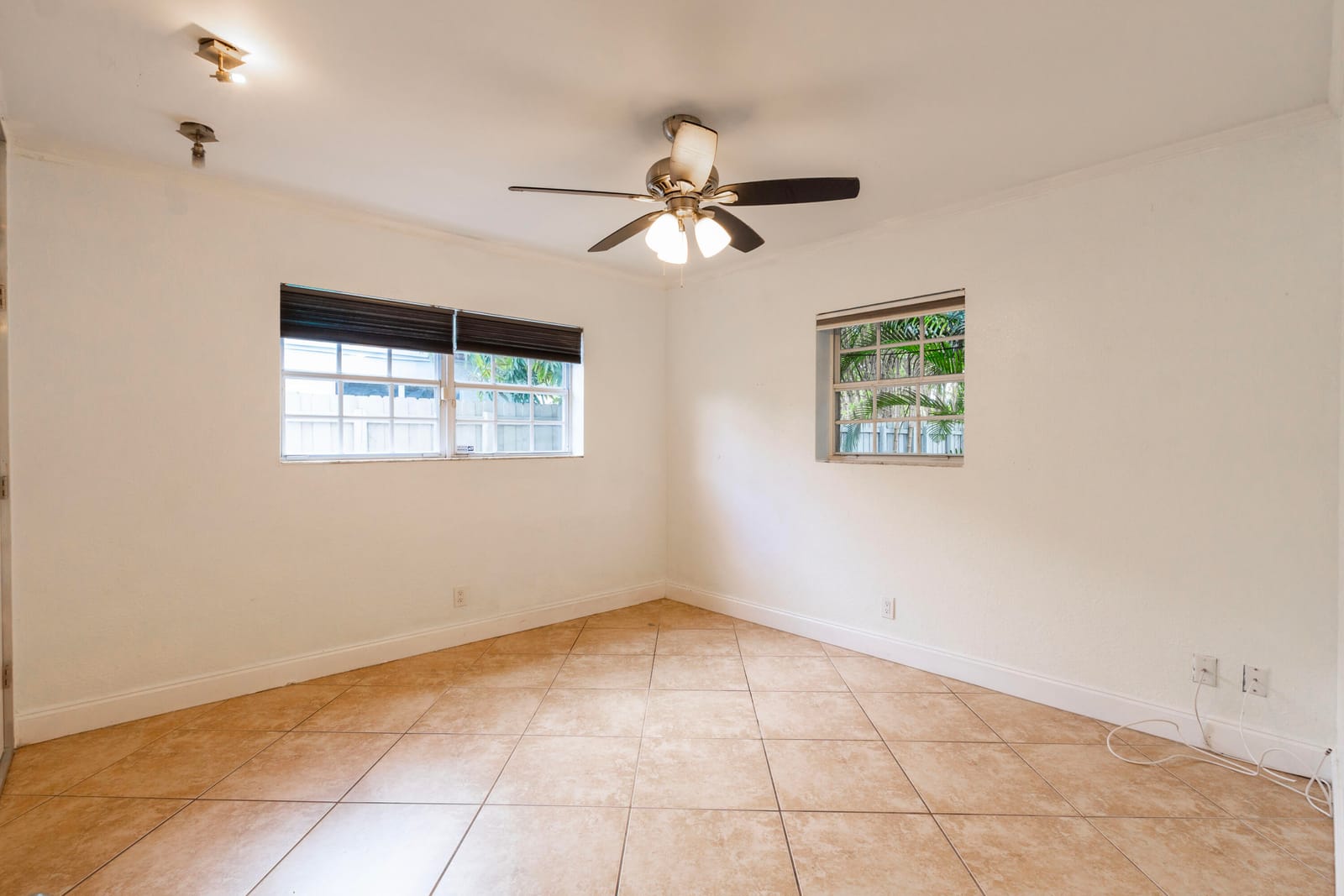 1139 NW 1st Avenue, Fort Lauderdale, FL 33311 photo 10