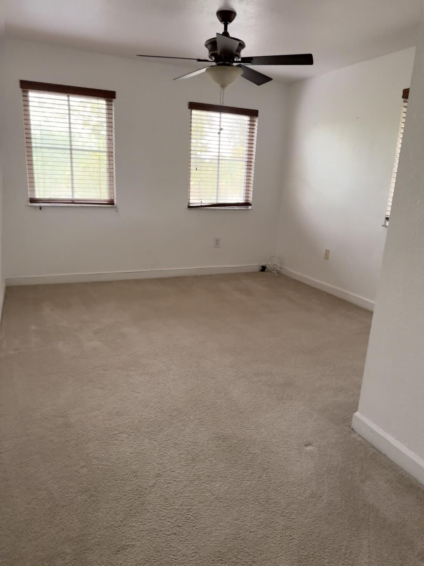 130 Jacaranda Country Club Drive 207 — photo 4