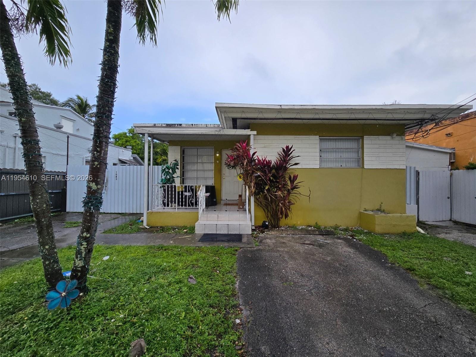 1041 NW 30th Street, Miami, FL 33127 photo 3