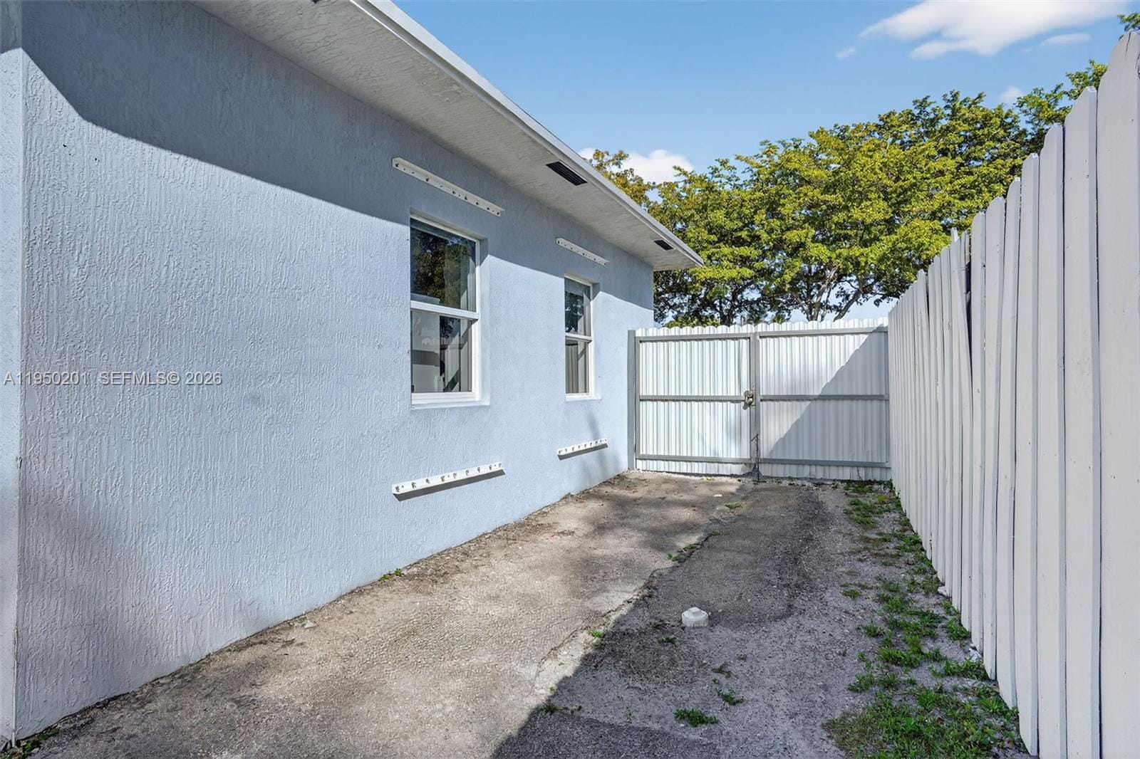 1240 Sharazad Boulevard, Opa-Locka, FL 33054 photo 23