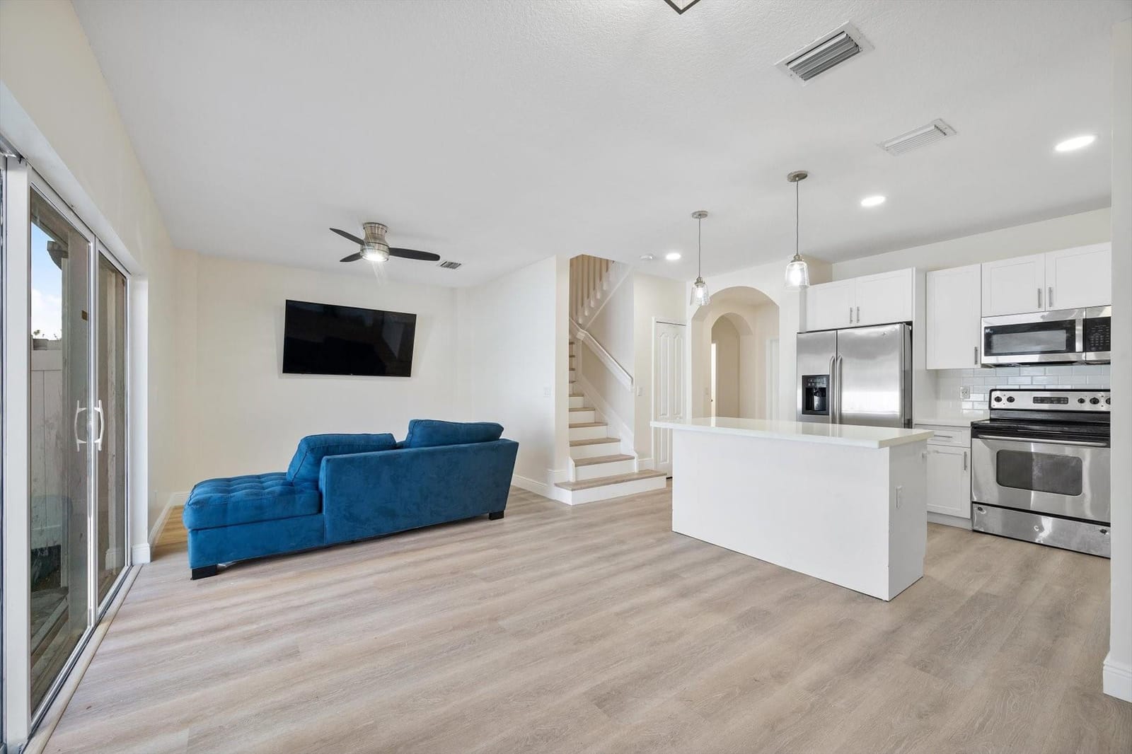 2851 SW 127th Way — photo 9