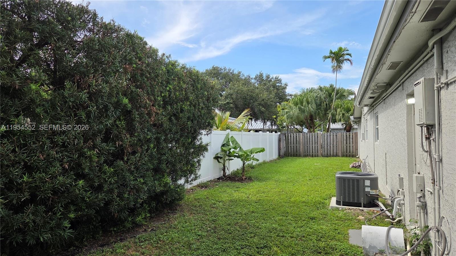 1245 Coral Lane — photo 7