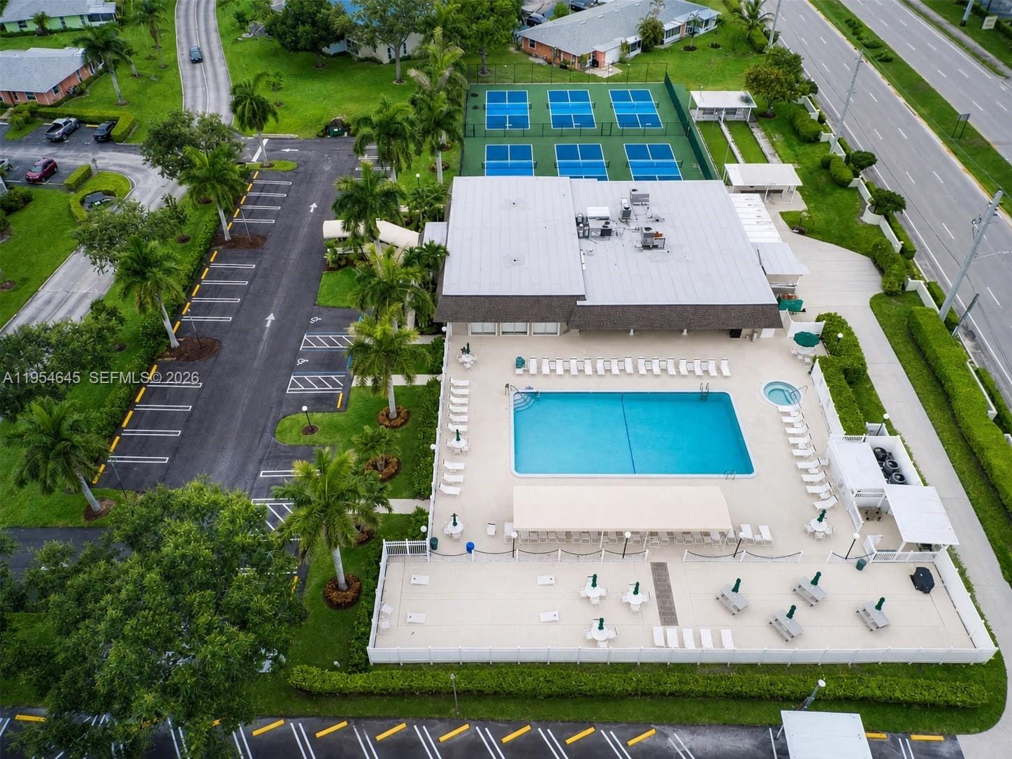 1521 NW 18th Avenue 101, Delray Beach, FL 33445 photo 15