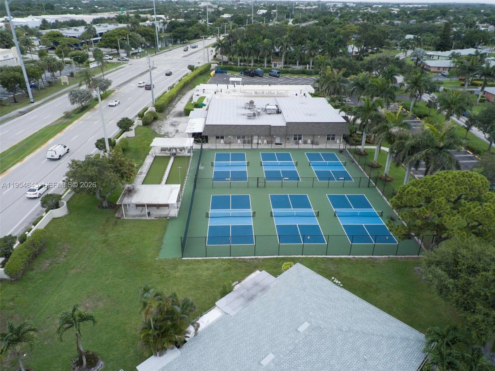 1521 NW 18th Avenue 101, Delray Beach, FL 33445 photo 16