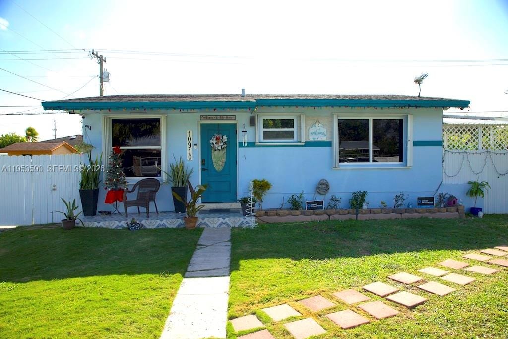 10910 SW 217th Terrace — photo 3