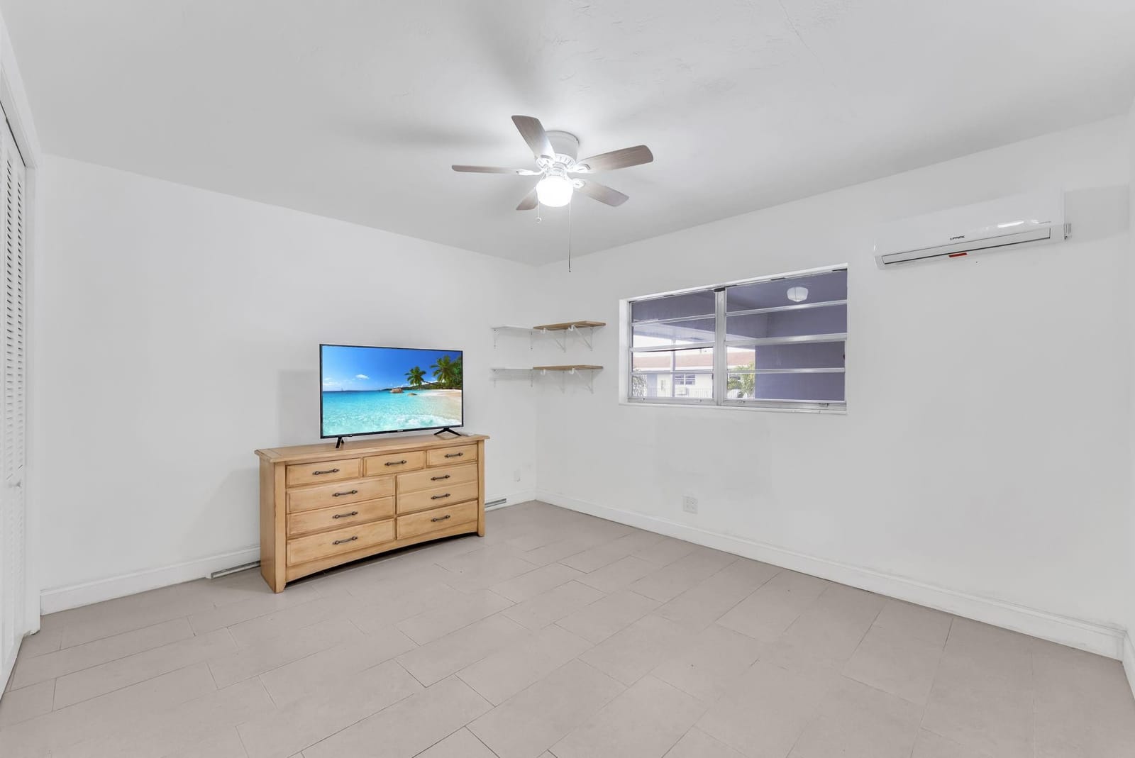 7401 Pines Boulevard 201 — photo 10
