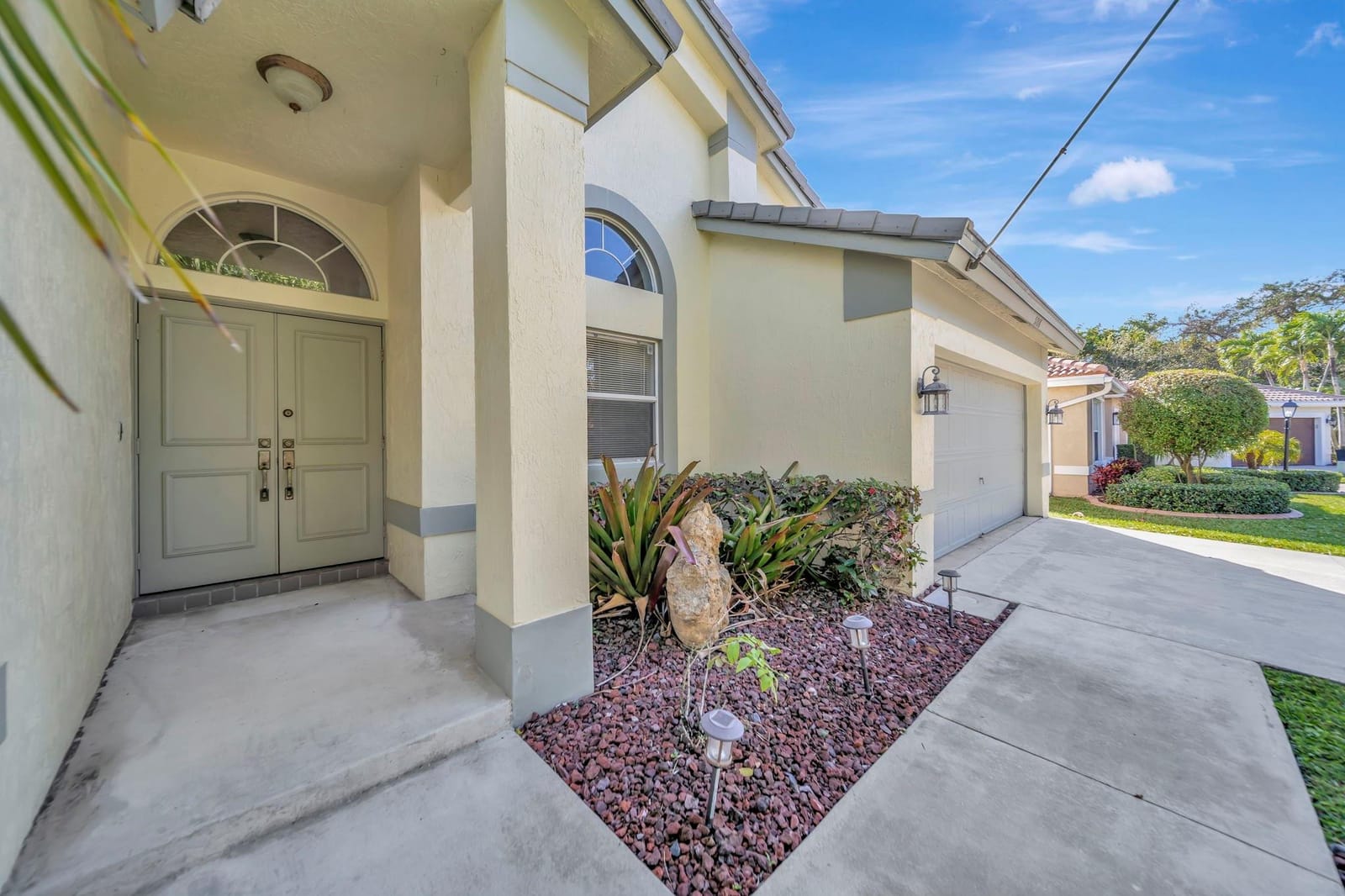 5708 NW 47th Court — photo 3