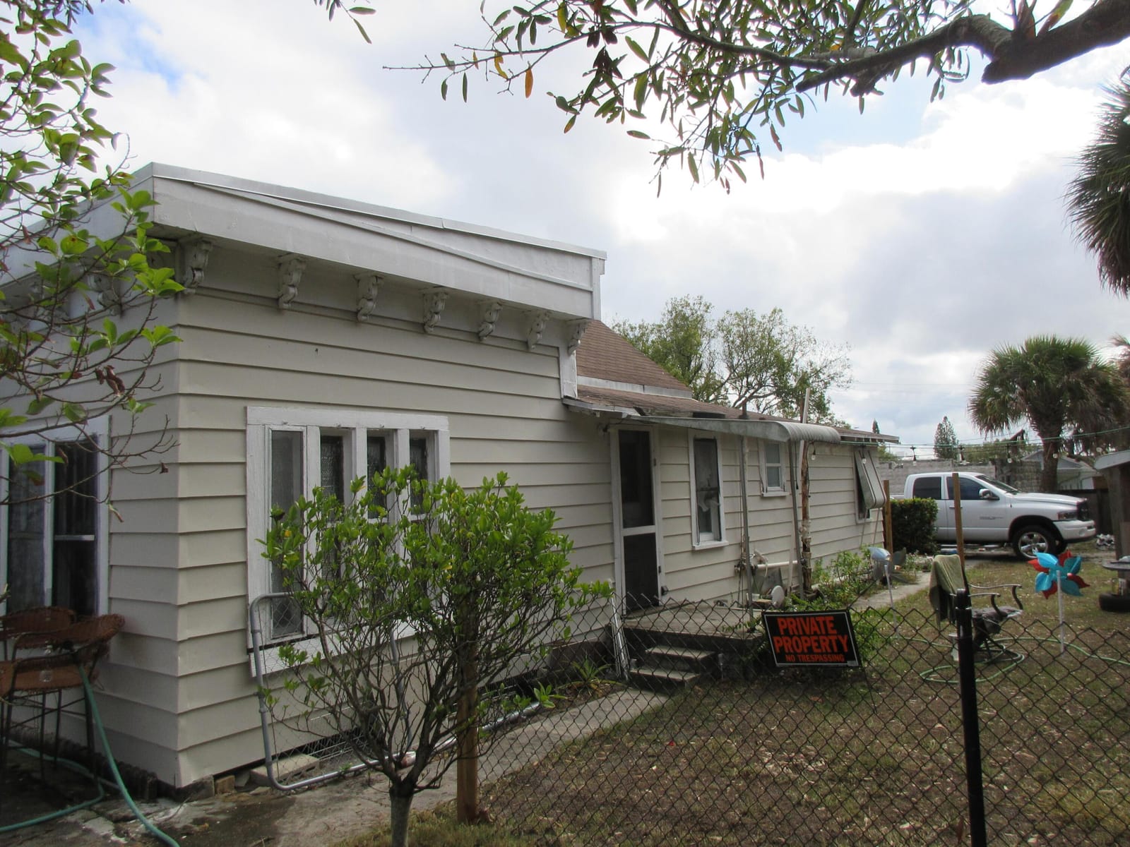 603 Avenue Avenue E — photo 2