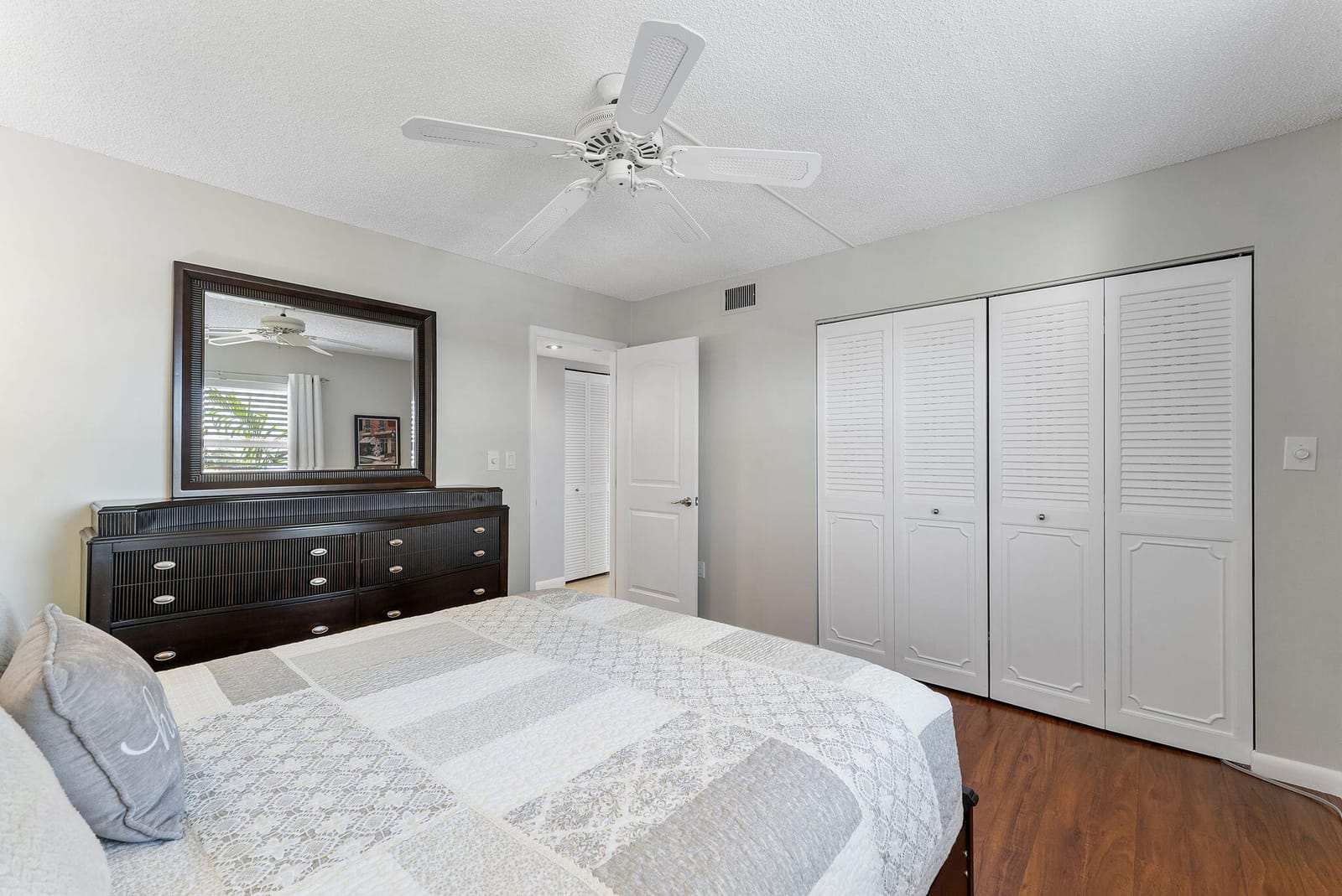 3930 Inverrary Boulevard 505-d — photo 11