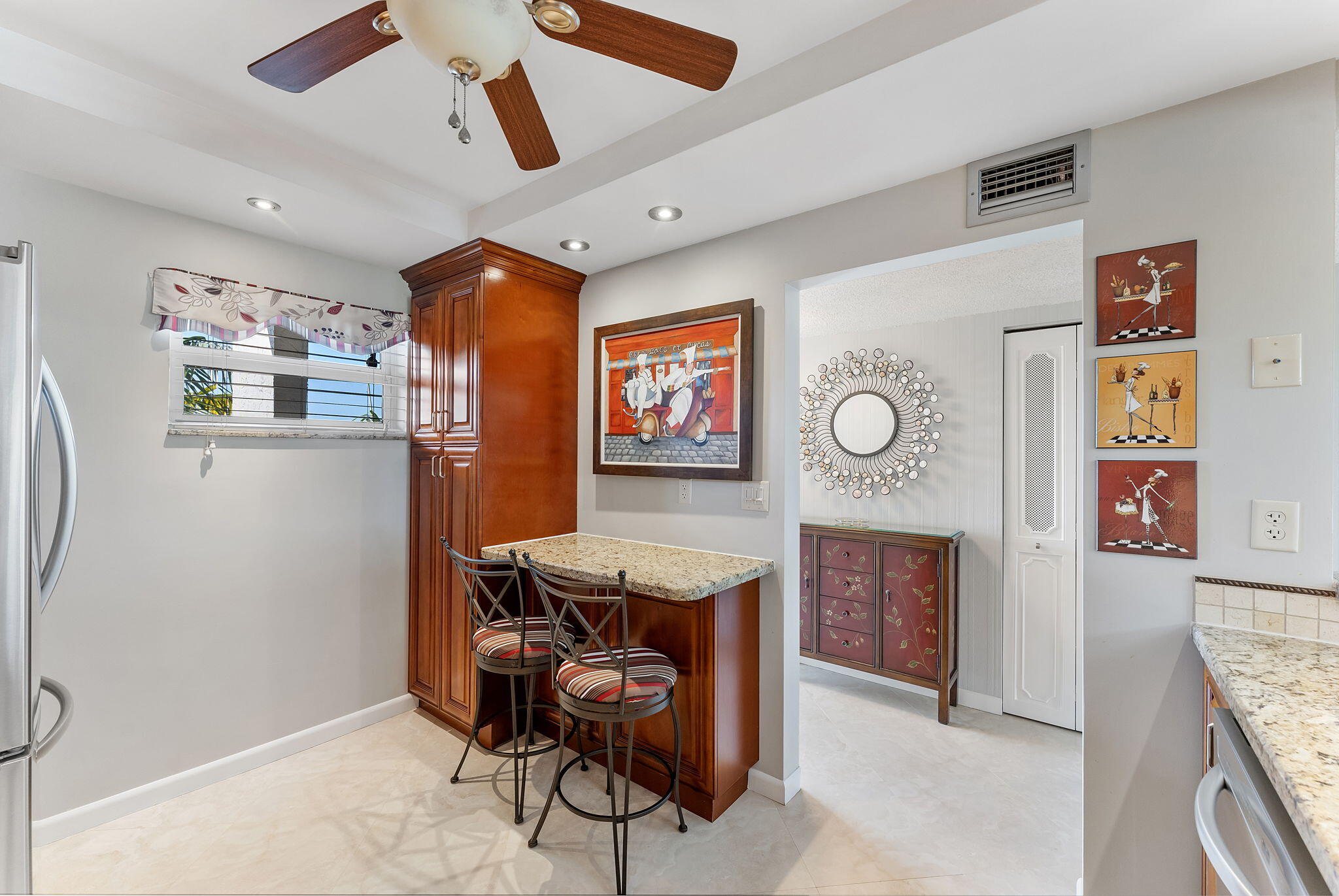3930 Inverrary Boulevard 505-d, Lauderhill, FL 33319, Lauderhill