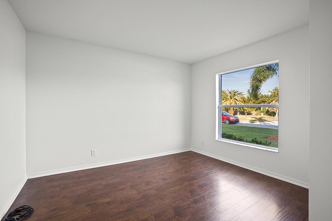 1382 SE Concha Street — photo 11