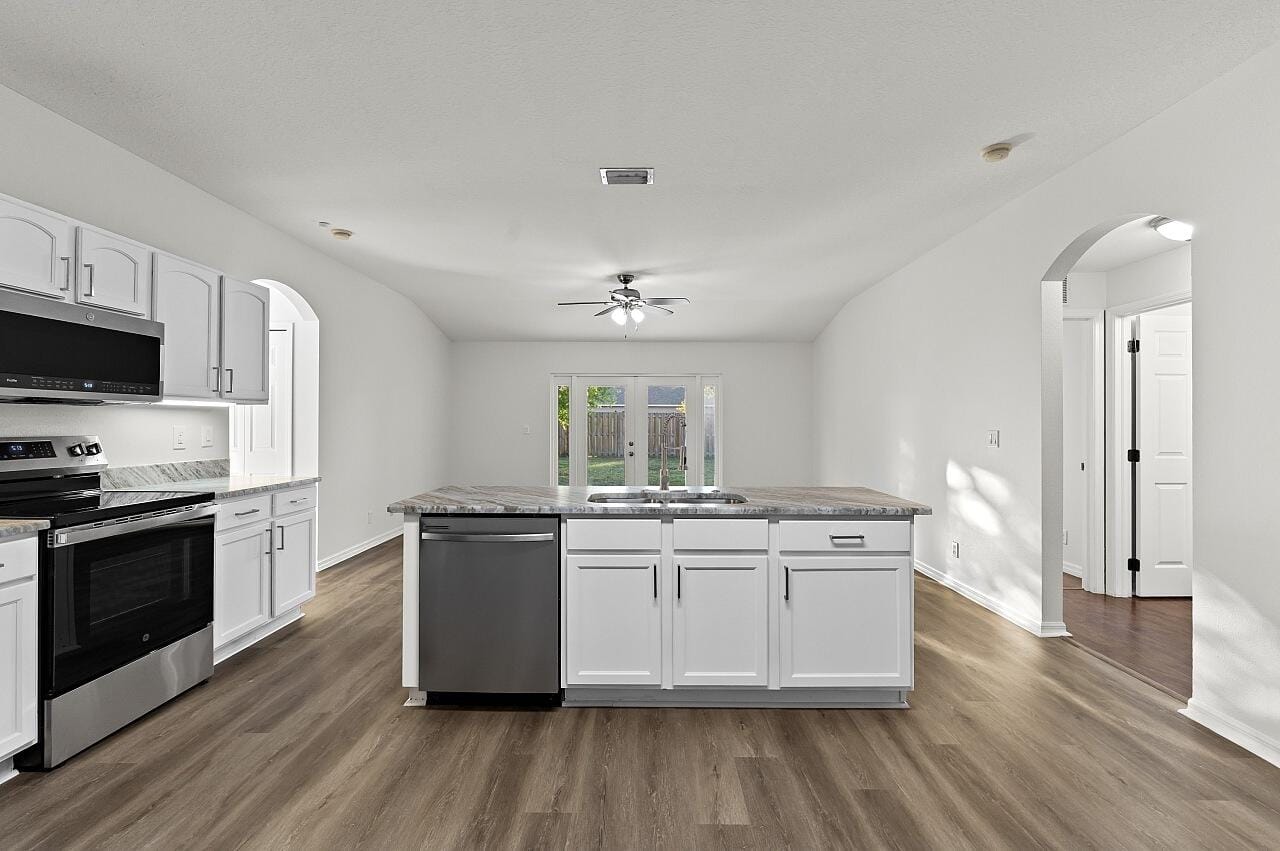 1382 SE Concha Street, Port St. Lucie, FL 34983 photo 23