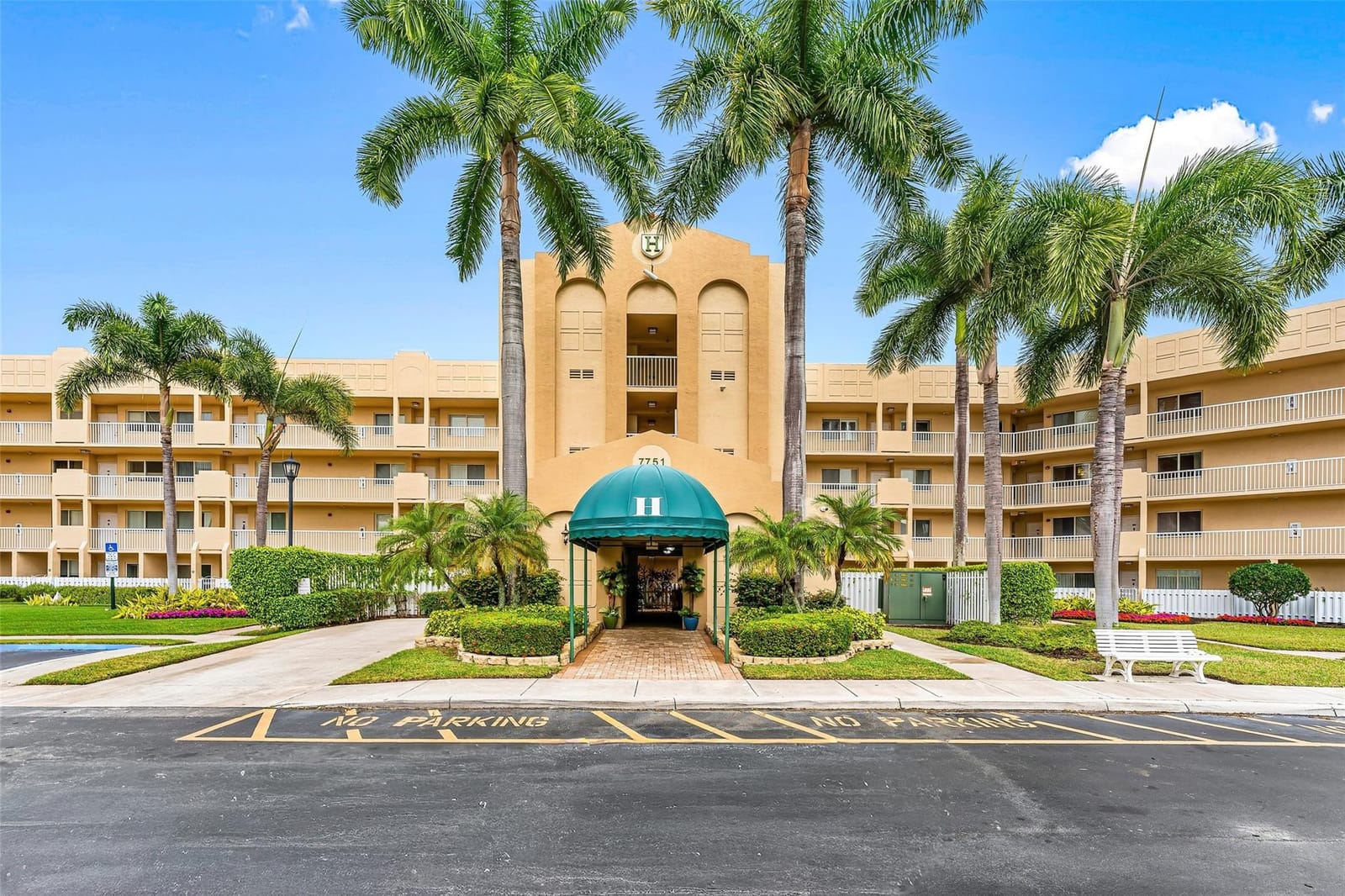 7751 Southampton Terrace 311, Tamarac, FL 33321 photo 13