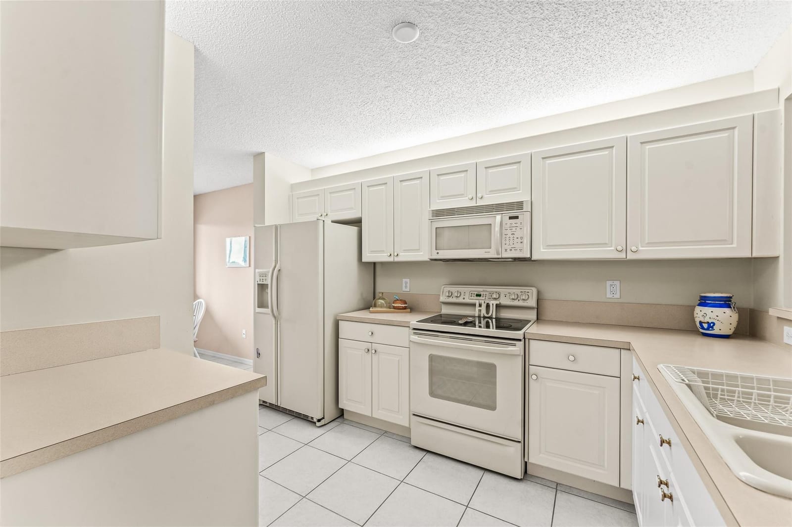 7751 Southampton Terrace 311 — photo 6
