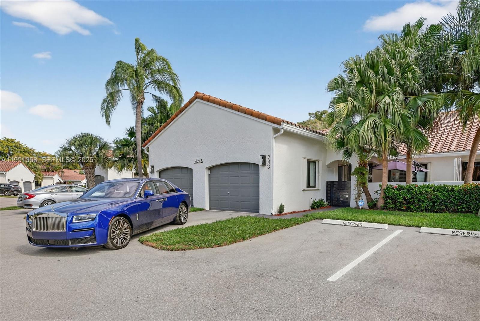 21248 Harbor Way 24324, Aventura, FL 33180, Aventura