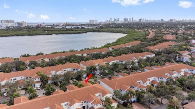 1554 Yellowheart Way 1554, Hollywood, FL 33019