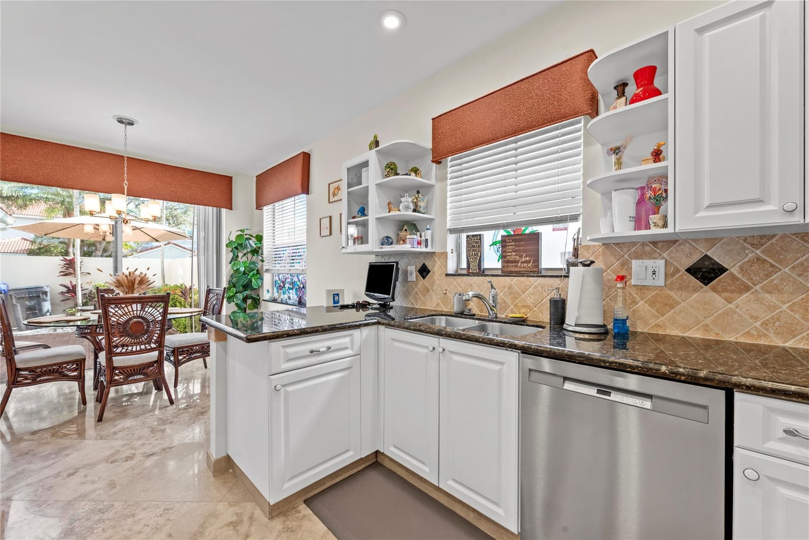 1554 Yellowheart Way 1554, Hollywood, FL 33019 photo 15