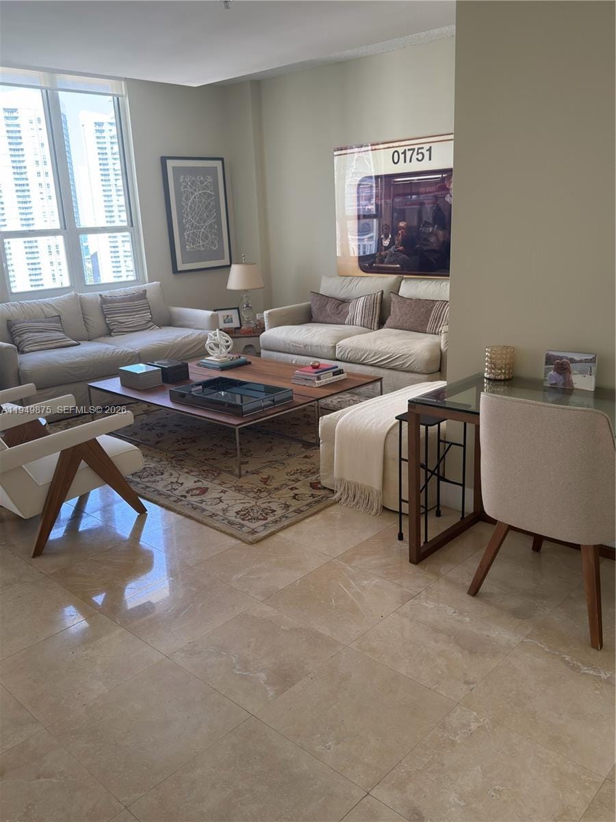701 Brickell Key Boulevard PH-08, Miami, FL 33131 photo 2