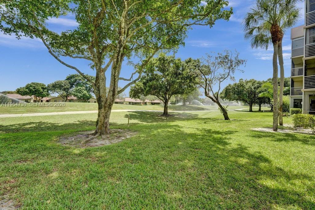 9520 Seagrape Drive 306, Davie, FL 33324 photo 23