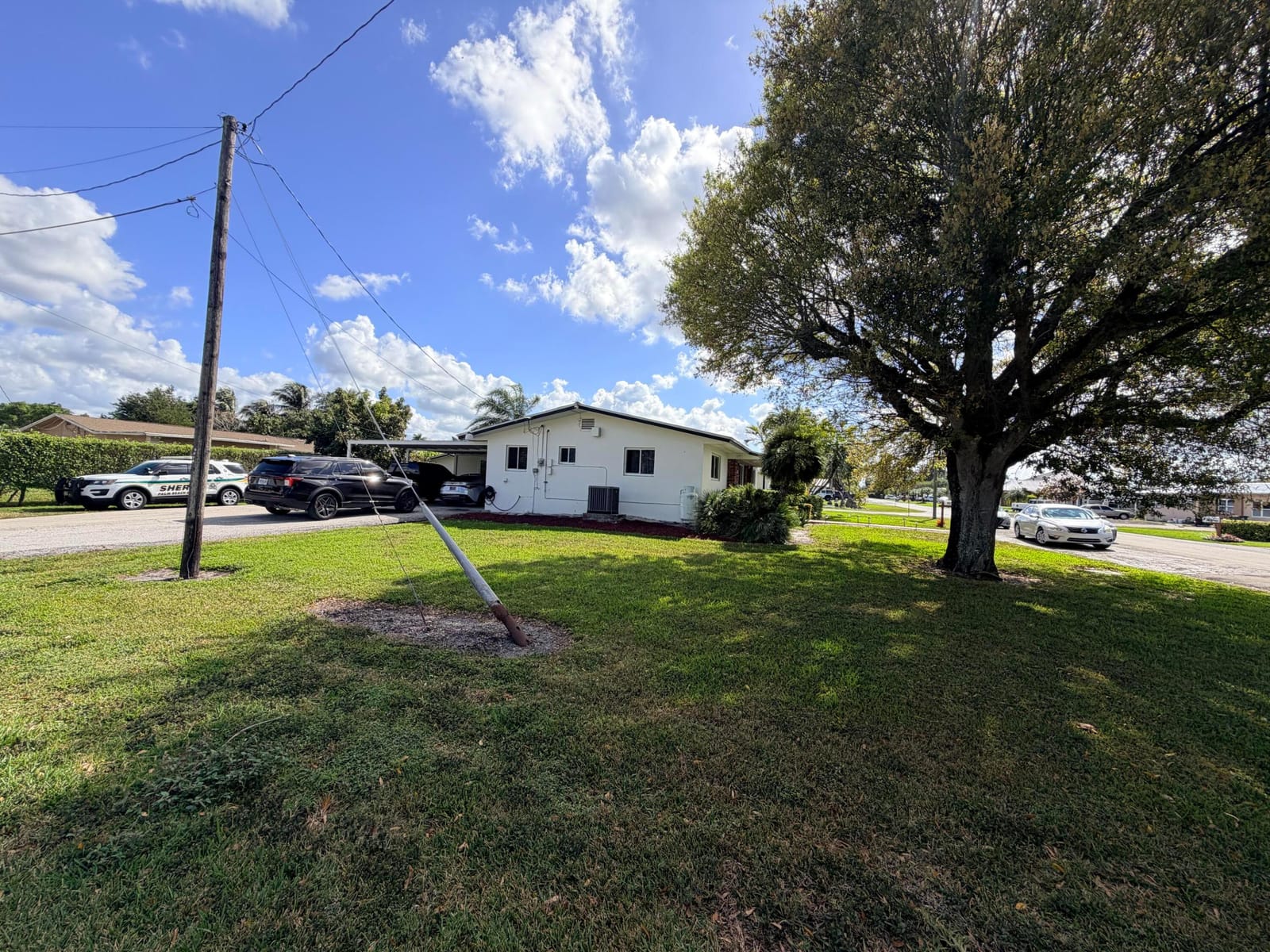 955 NW 4th St Street — photo 4
