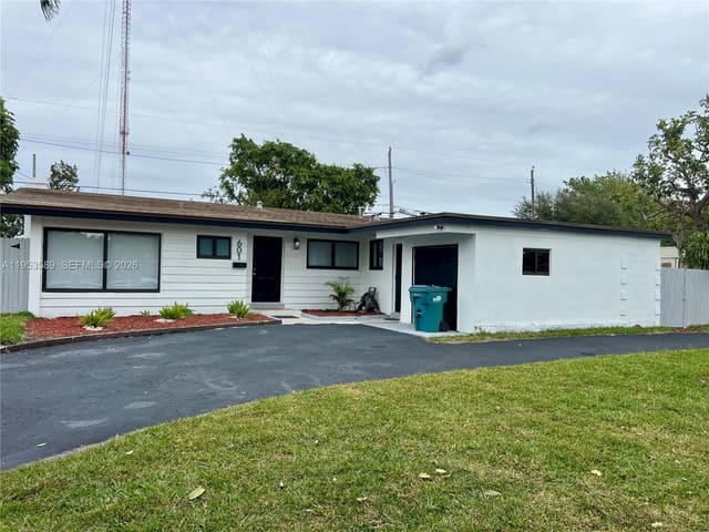 601 NW 198th Street, sold in Sierra Mirada, Miami Gardens, FL