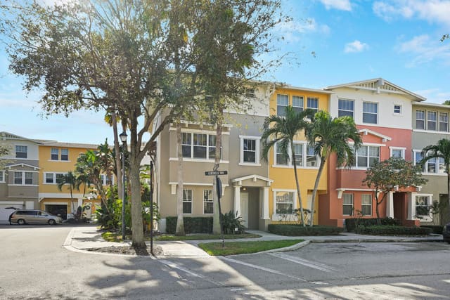 441 Amador Lane 1, West Palm Beach, FL 33401
