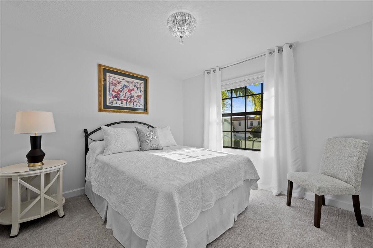 6013 Woods Edge Circle, Riviera Beach, FL 33410 photo 14