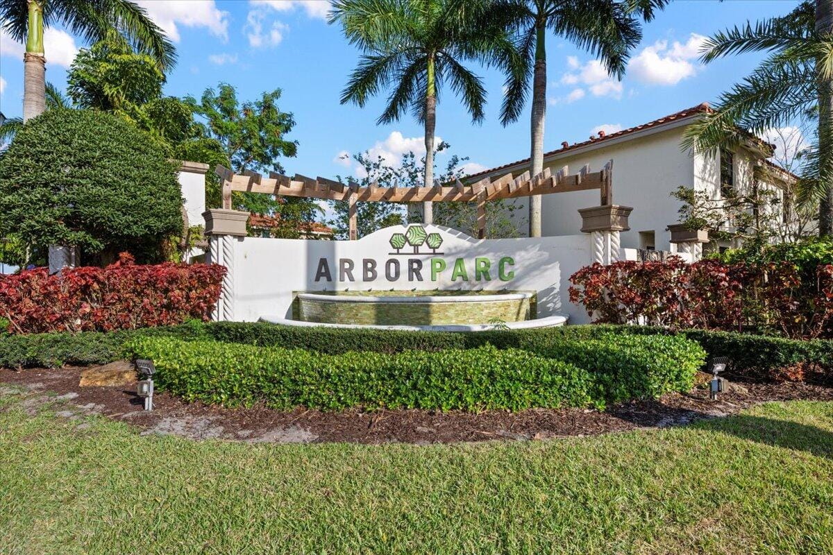 6013 Woods Edge Circle, Riviera Beach, FL 33410 photo 19