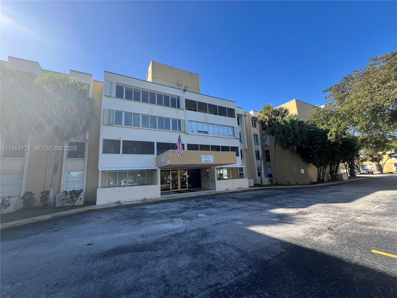 6911 SW 147 Avenue 1G, Miami, FL 33193, Miami