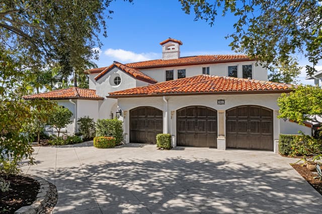 901 NW 4th Court, sold in Conference Ridge, Boca Raton, FL