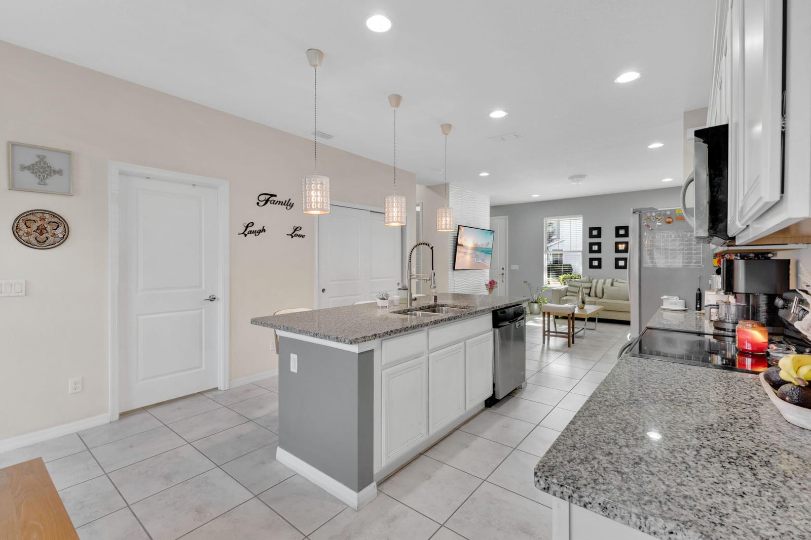 5120 Caspian Street — photo 8