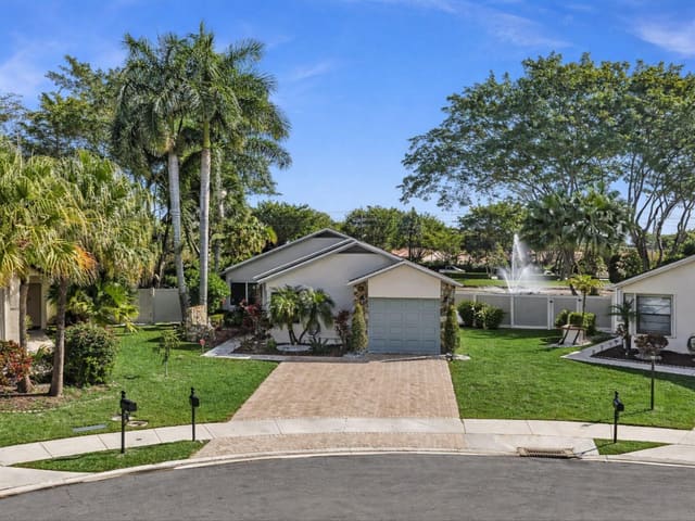 9043 Chatsworth Cascades, sold in Boca Fontana Ph 1, Boca Raton, FL