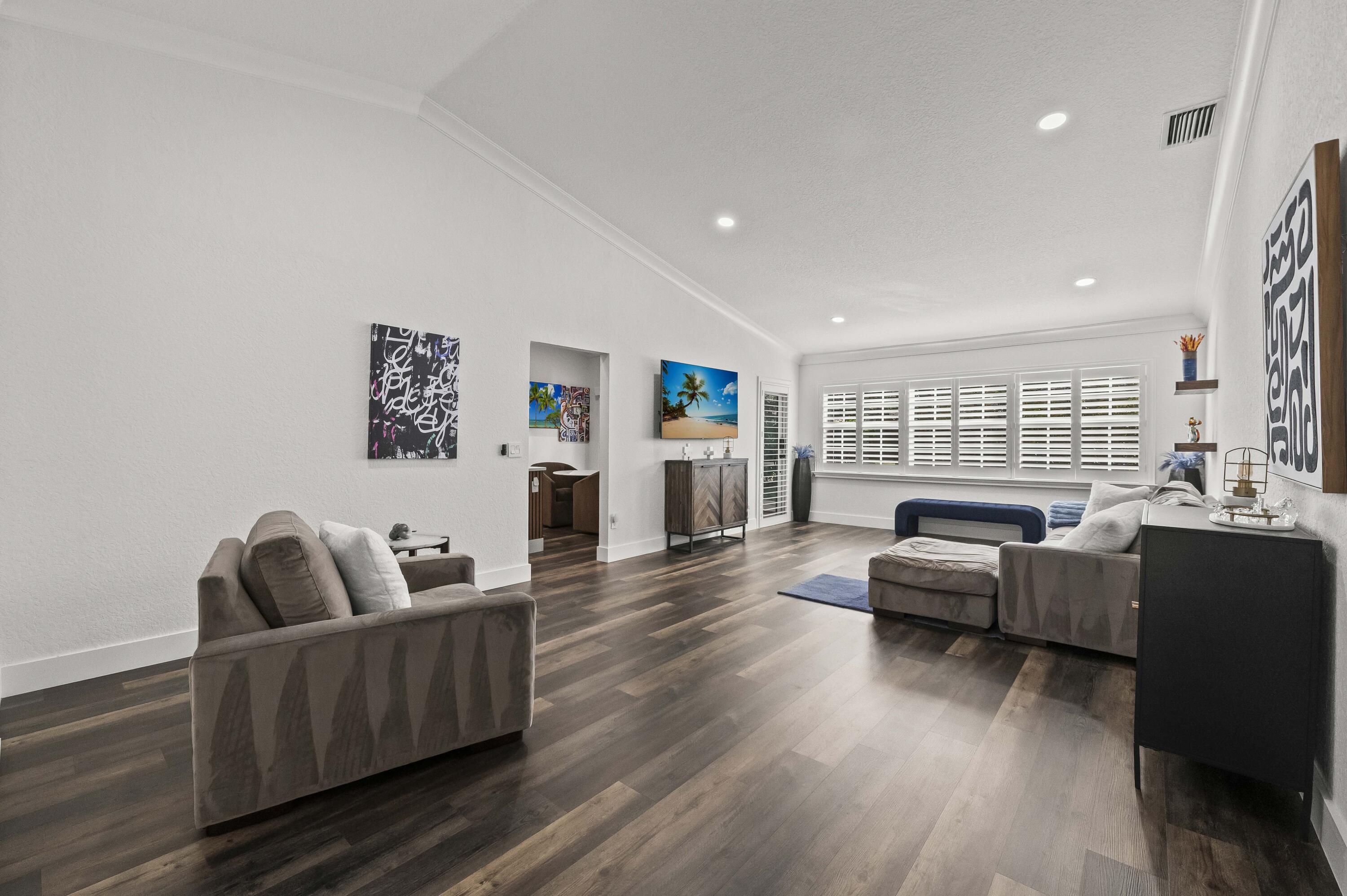 17257 Boca Club Boulevard 4, Boca Raton, FL 33487, Boca Raton