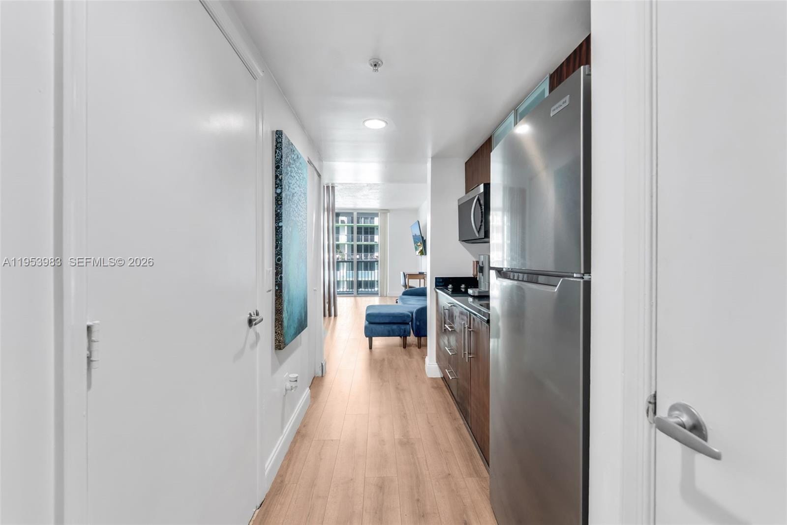 1750 N Bayshore Drive 1407 — photo 9