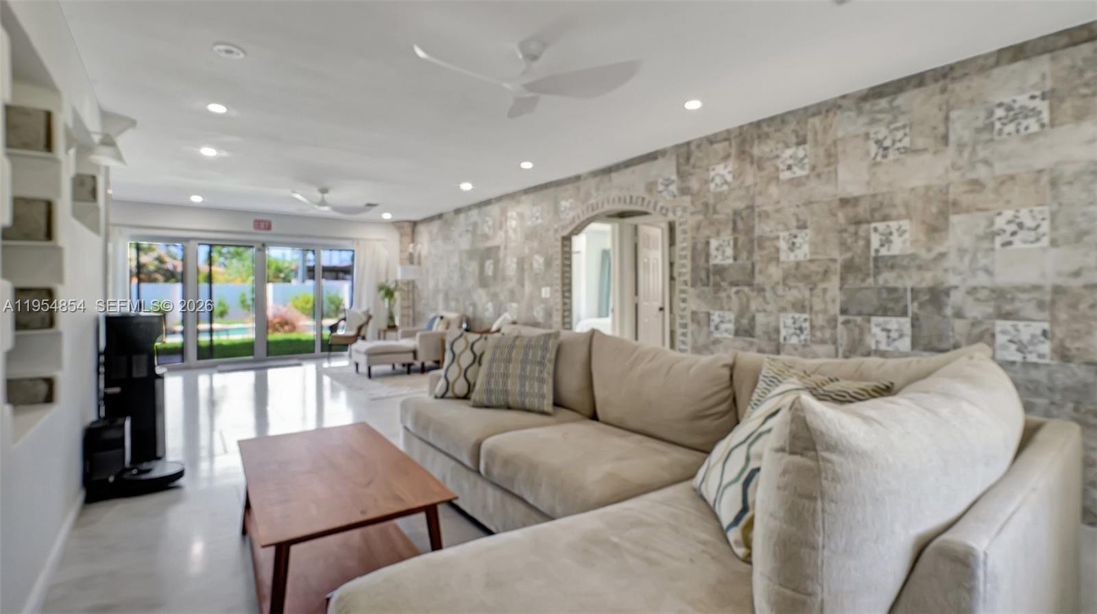 1311 Pierce Street, Hollywood, FL 33019 photo 15