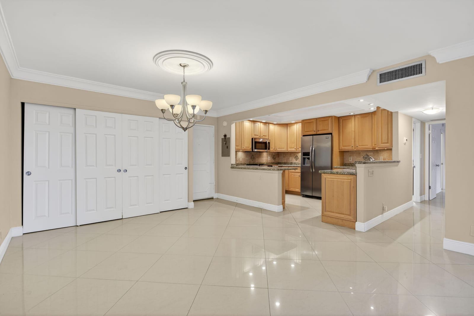 405 N Ocean Boulevard 208 — photo 3