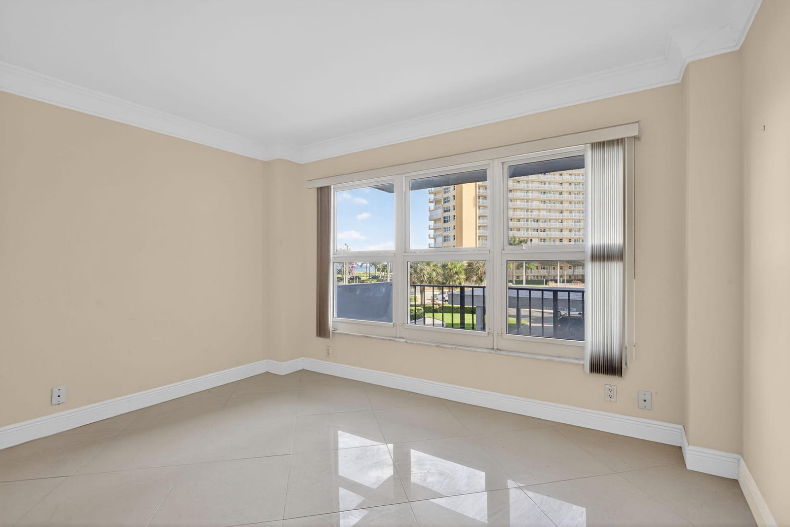 405 N Ocean Boulevard 208, Pompano Beach, FL 33062 photo 23