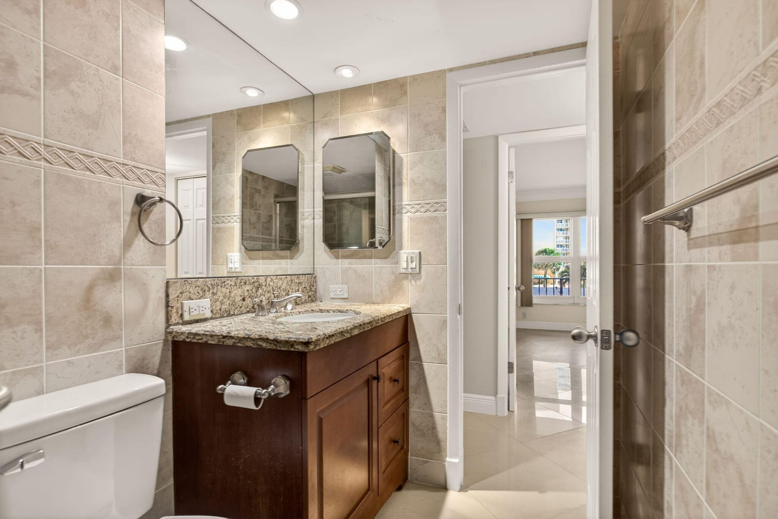 405 N Ocean Boulevard 208, Pompano Beach, FL 33062 photo 26