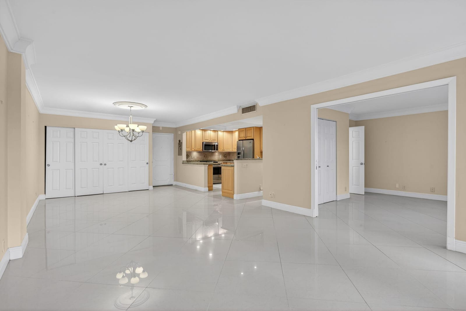 405 N Ocean Boulevard 208 — photo 6