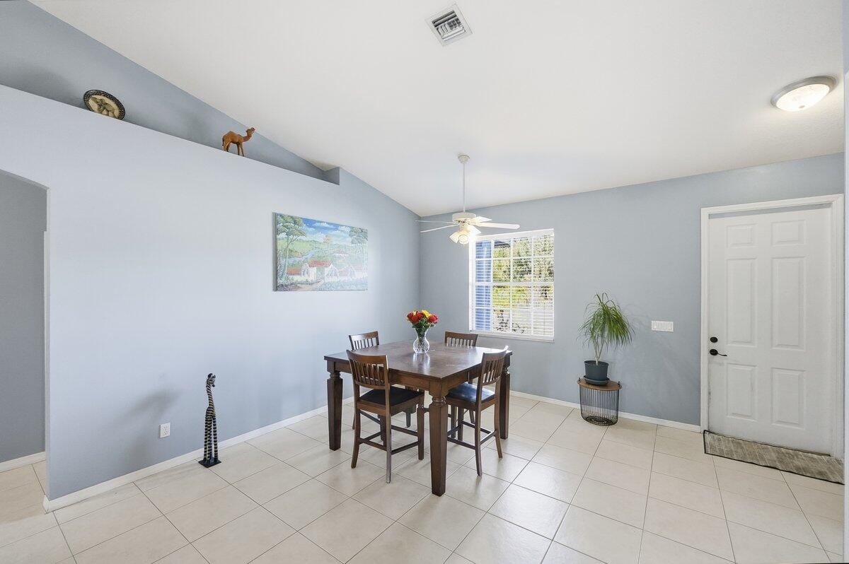 5859 NW Cullom Circle — photo 12