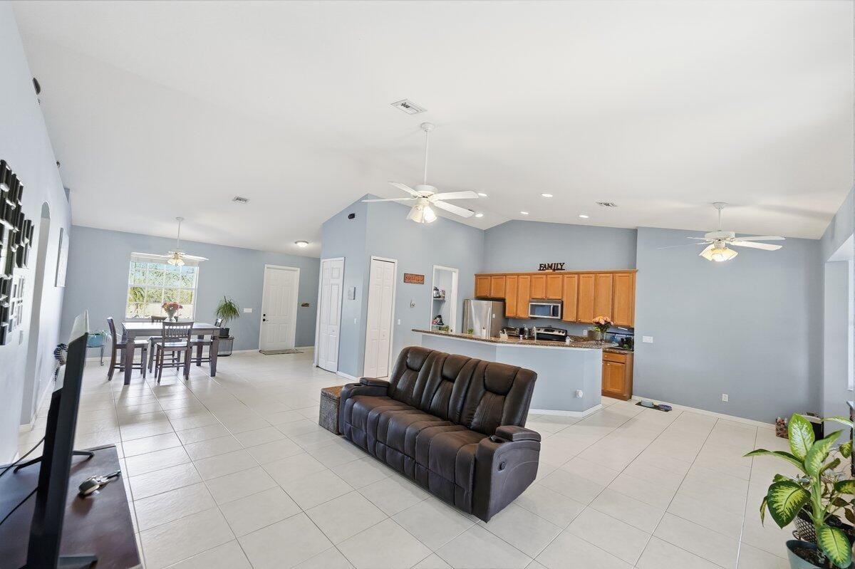 5859 NW Cullom Circle, Port St. Lucie, FL 34986 photo 14