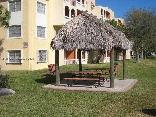 7703 Camino Real A106, Miami, FL 33143 photo 15